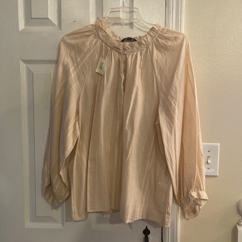 GAP blouse